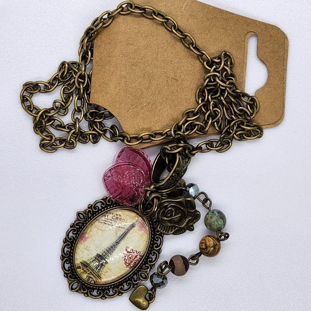 🔹️NWT Bronze Chain & Eiffel Tower, Charms, & Bead Pendant Necklace